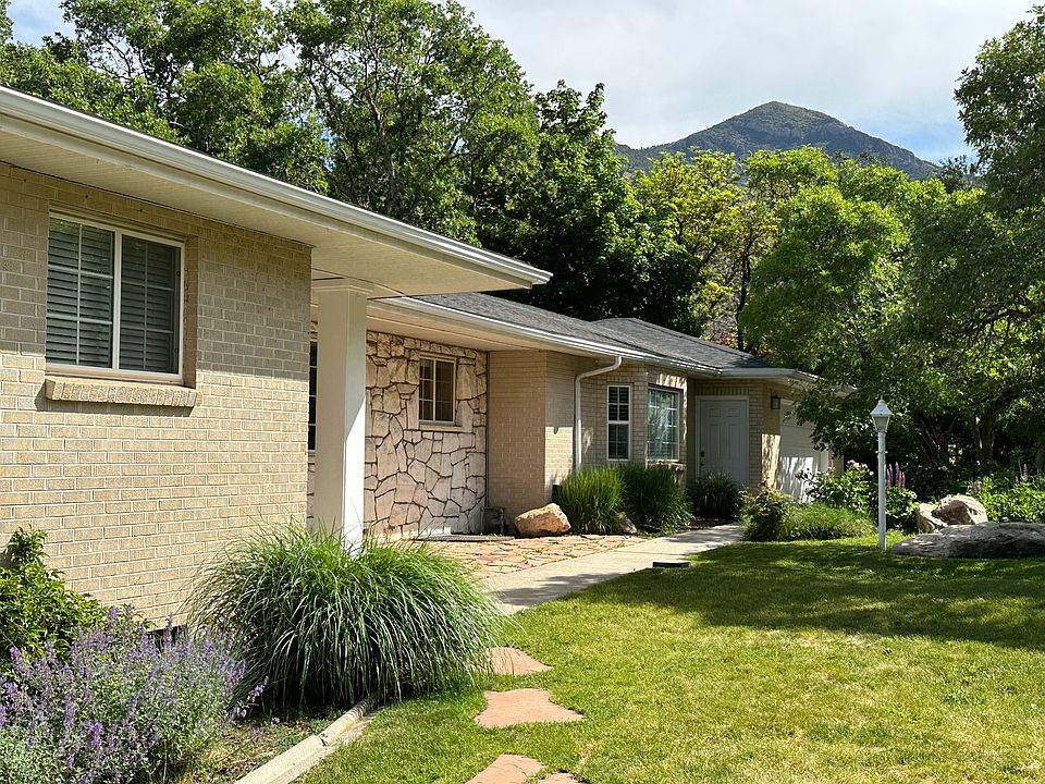 1st image of 3811 E Ruth Dr