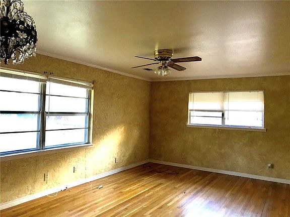 4th image of 4712 Dove Creek Way