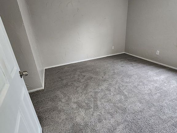 5th image of 848-854 N Central Dr #850