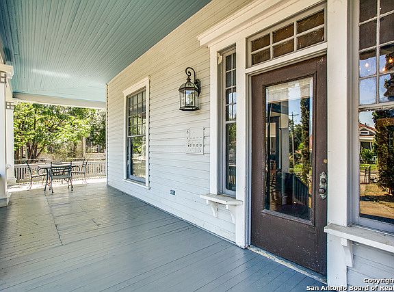 3rd image of 332 Florida St