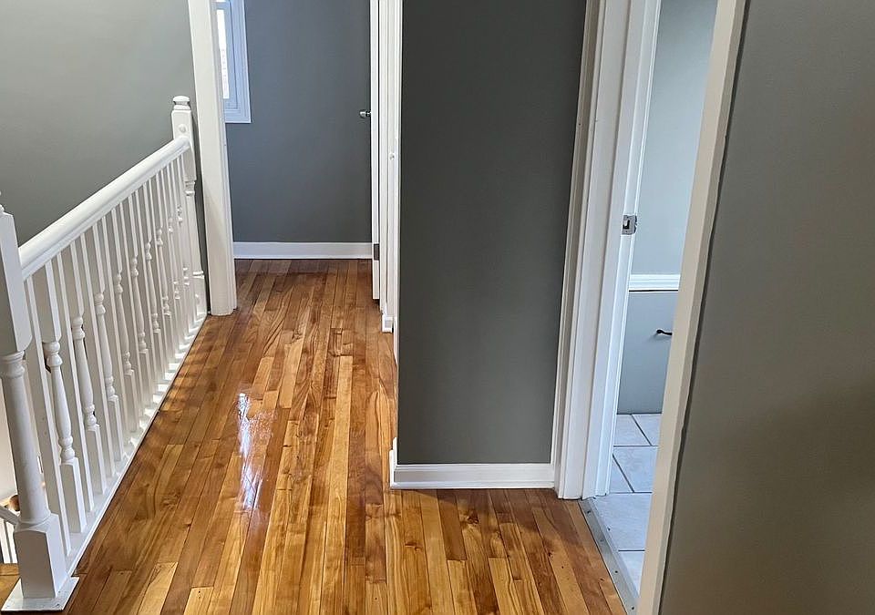 2nd image of 34 Elizabeth St