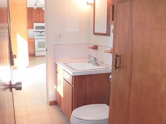 4th image of 613 Buckingham Dr