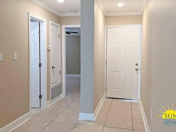 5th image of 399 Marshall Ct NW Unit 2