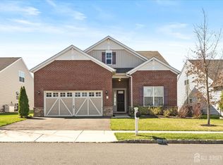 5 Anthem St, Jamesburg, NJ 08831