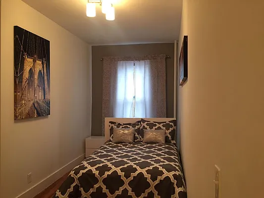Rented by Evergreen Apartments BK | media 1