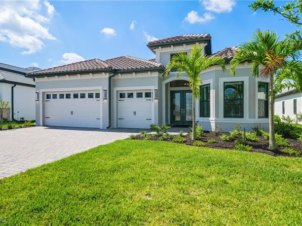 18377 Ridgeline Dr, Estero, FL 33928
