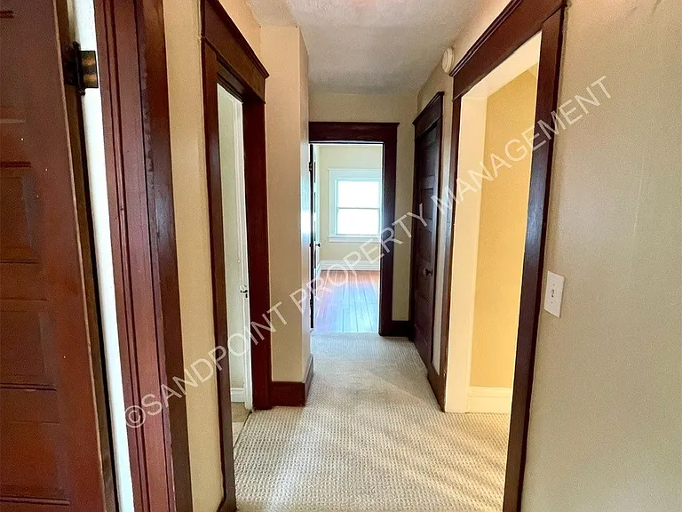 501 N Boyer Ave — Photo 43