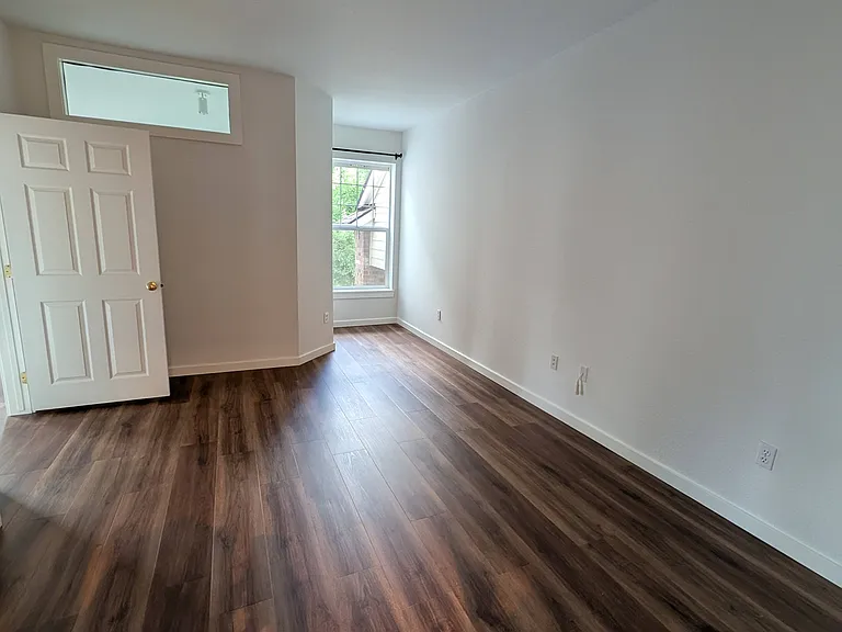 1160 NE Horizon Loop #1409 — Photo 15