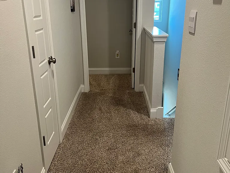 7813 Reagan Ct — Photo 4