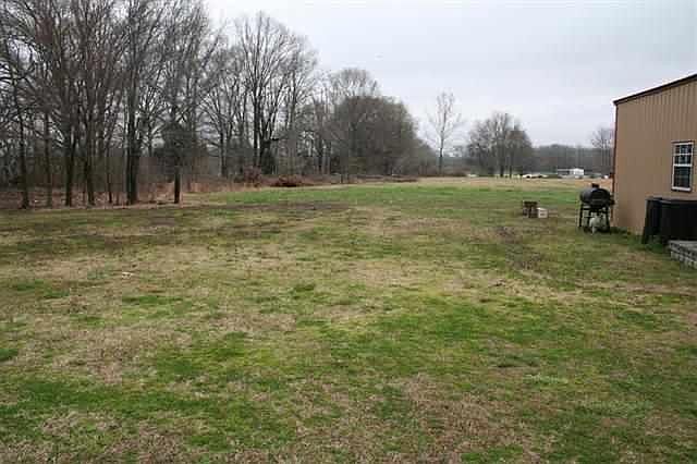 2nd image of 620 Lennie Clark Rd
