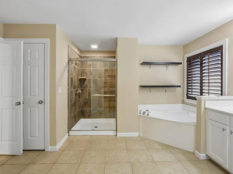 1641 Danbury Parc Pl NE — Photo 17