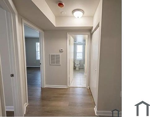 3rd image of 3223 Buena Vista Ter SE APT 101