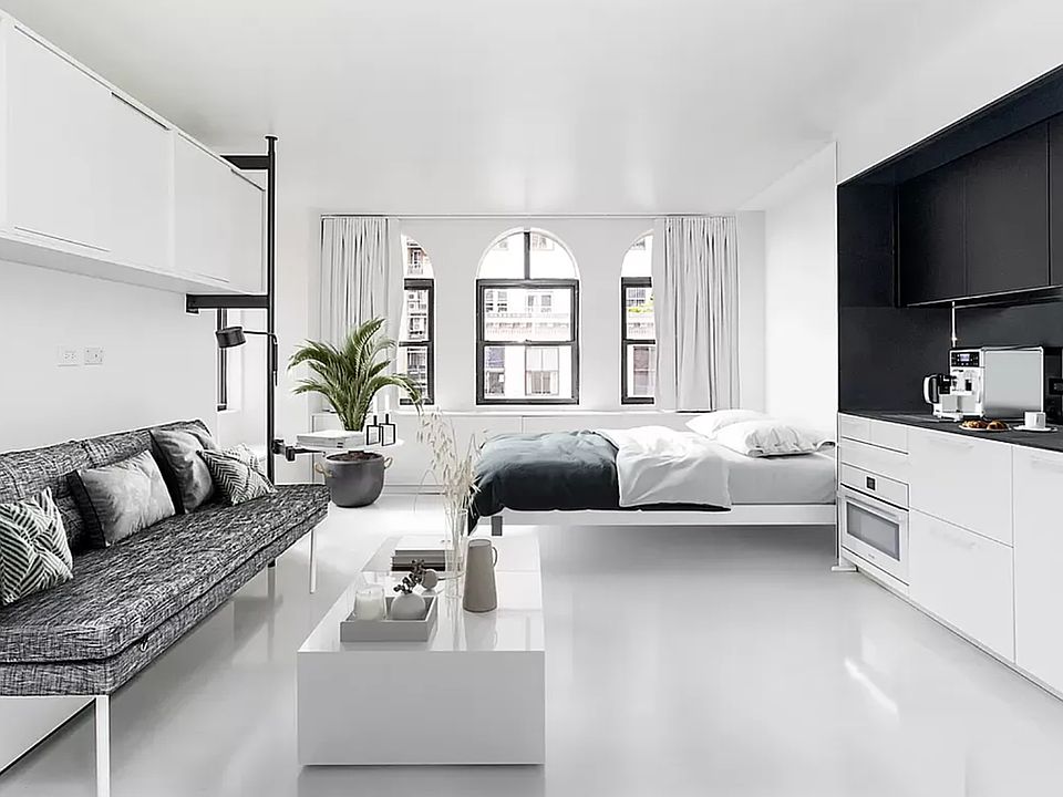 1st image of 237 Madison Ave #1502