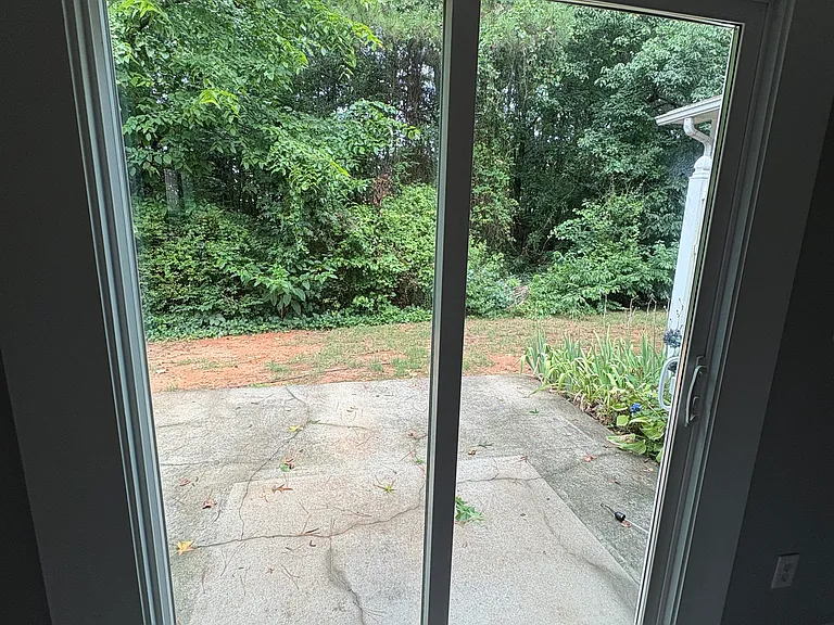 145 Woodson Dr — Photo 9