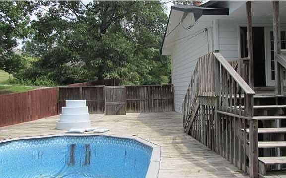 4th image of 118 Homewood Dr
