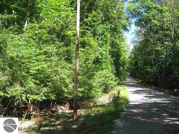 3rd image of 0 Mountain Rd