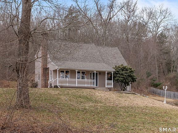 2nd image of 120 Hanover Versailles Road