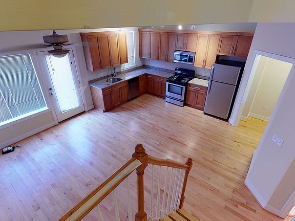 5th image of 3027 Park Ave #B