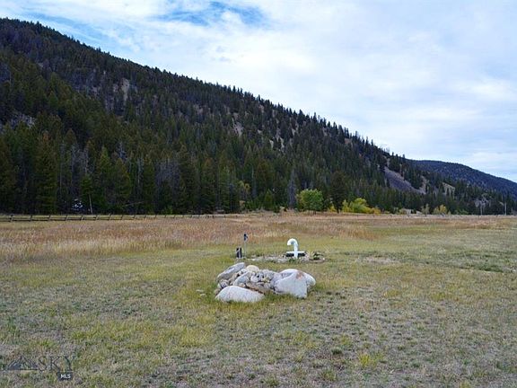 2nd image of 39022 Pioneer Mountain Scenic Byway