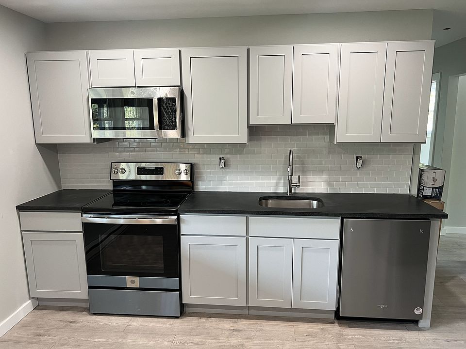 2nd image of 100 Upper Boiceville Rd #11429610