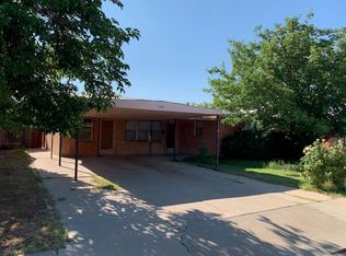 2208 S Johnson St, Pecos, TX 79772