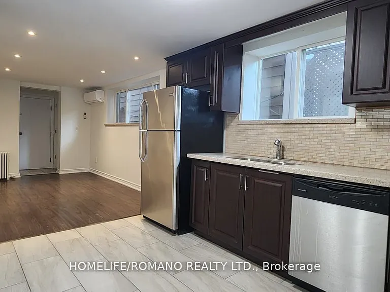 177 Robina Ave #C — Photo 3