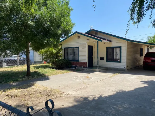 1612 N Encina, Visalia, CA 93291
