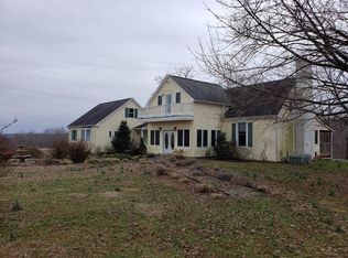 7041 Crumptown Rd, Farmville, VA 23901