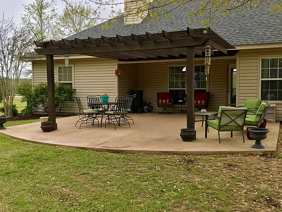 2nd image of 1233 Bowen Dr
