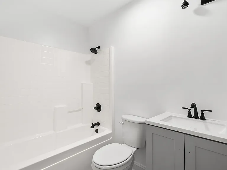 36021 Brampton Dr — Photo 27