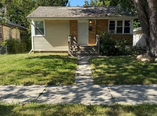 5121 N 47th St, Milwaukee, WI 53218