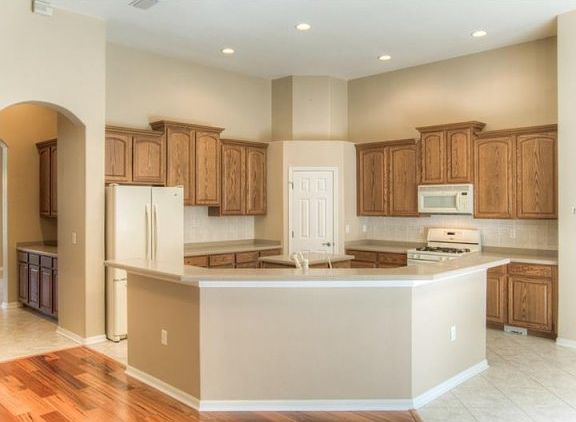 5th image of 15418 Carrillon Estates Blvd