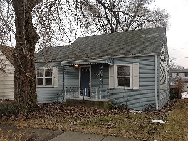 1st image of 9746 S Melvina Ave