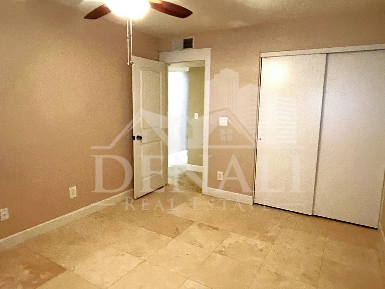 18640 N 44th Pl — Photo 14