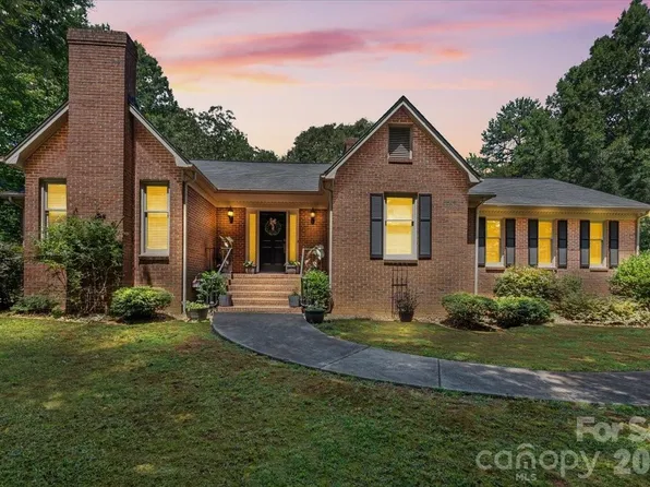 14410 Youngblood Rd, Charlotte, NC 28278