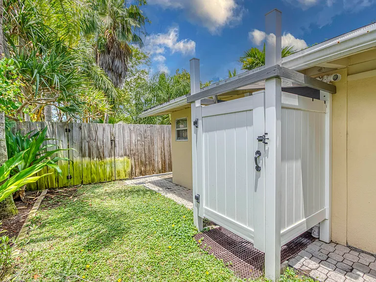 404 S Caloosahatchee Ave — Photo 31