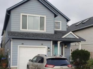 919 NW Spring St, Newport, OR 97365