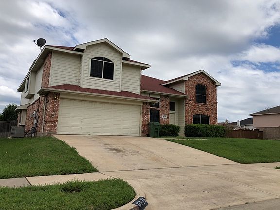 2nd image of 6726 Meadowcrest Dr
