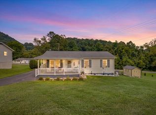 18160 Ridgeview Dr, Abingdon, VA 24211