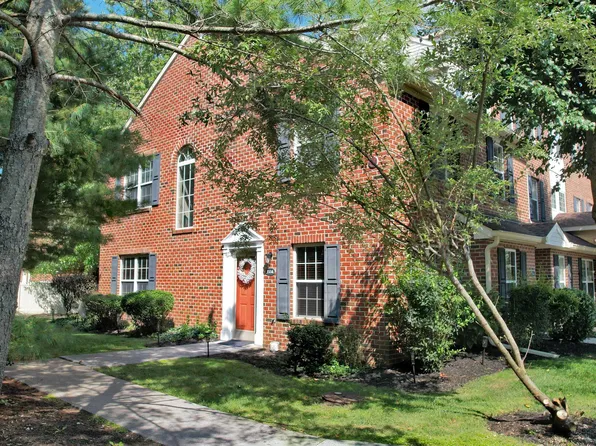1556 Benjamin Franklin Ct #1556, Mays Landing, NJ 08330
