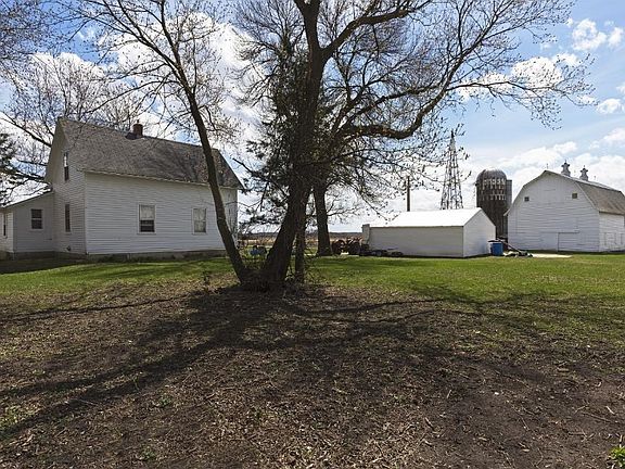 2nd image of 17485 Ideal Ave