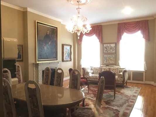 Rented by Warren T Real Estate Corp. | media 30