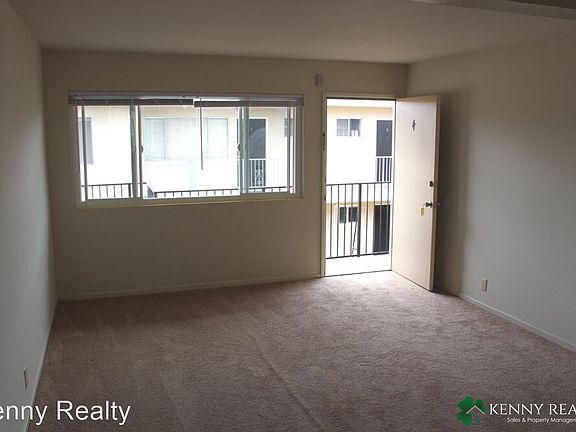 2nd image of 74 Arroyo Dr APT 4