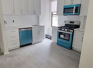 31-78 36th St #3B, Astoria, NY 11106