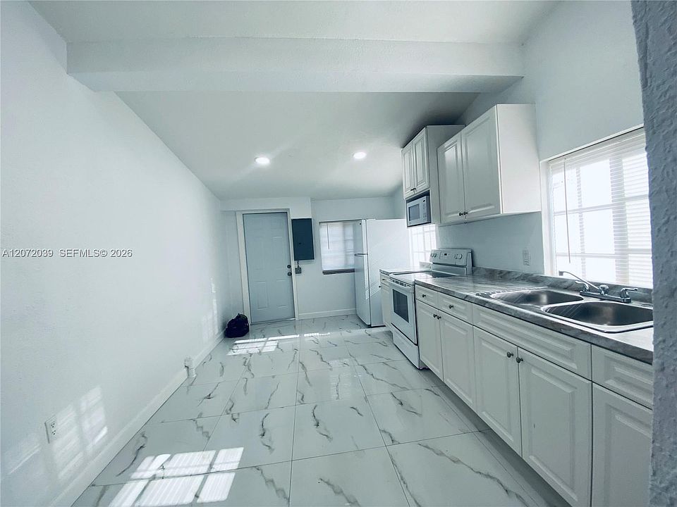 1st image of 3100 NW 86th St