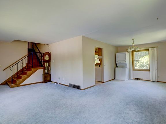 4th image of 4705 Agate Ln