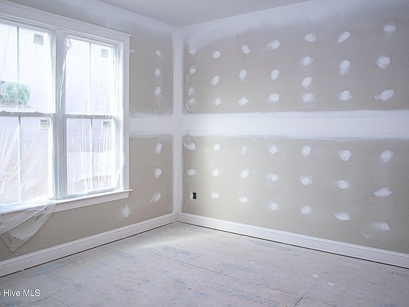 5th image of 3826 Caitlin Drive