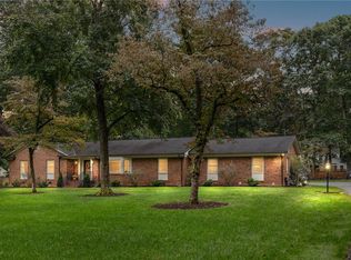 2730 W Brigstock Rd, Midlothian, VA 23113