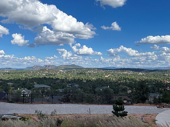 3rd image of 521 N Peak Loop