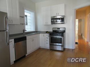 2116 W Addison St APT 1, Chicago, IL 60618